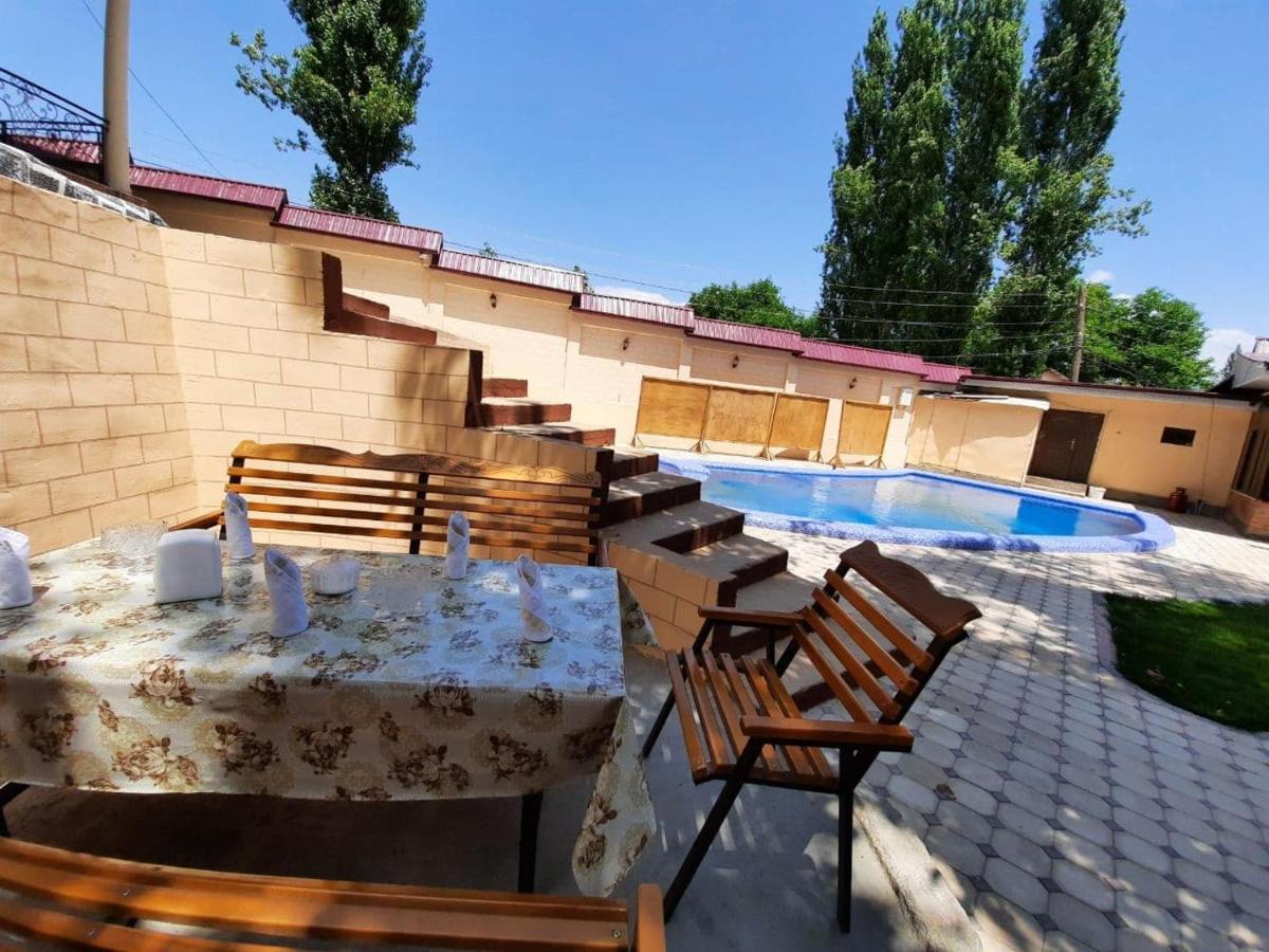 Зона Отдых Apachi В Горах Чимган Hotel Exterior foto