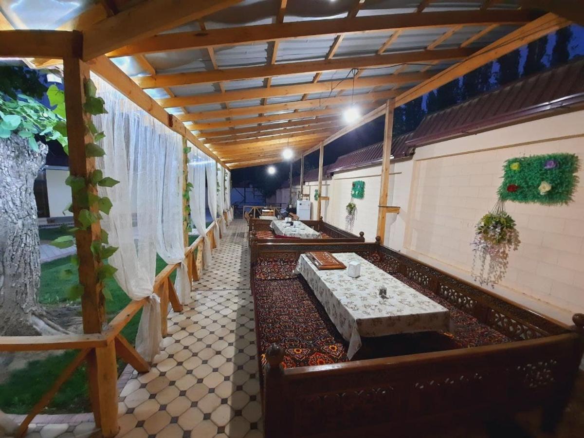 Зона Отдых Apachi В Горах Чимган Hotel Exterior foto
