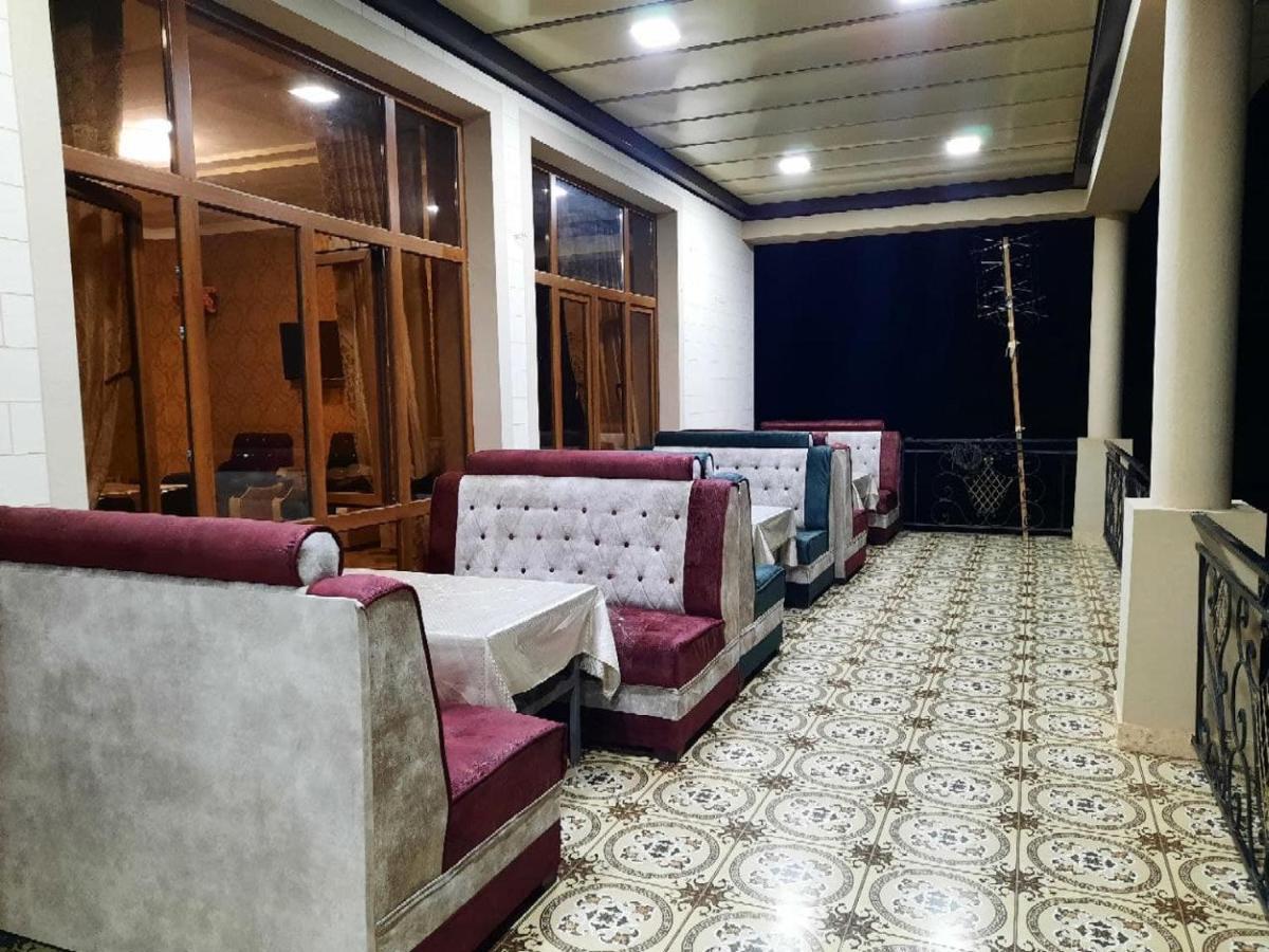 Зона Отдых Apachi В Горах Чимган Hotel Exterior foto