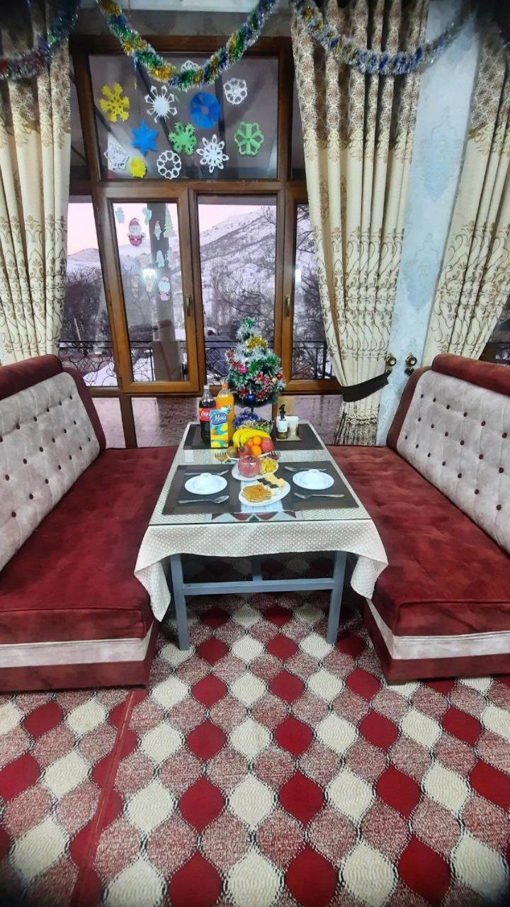 Зона Отдых Apachi В Горах Чимган Hotel Exterior foto